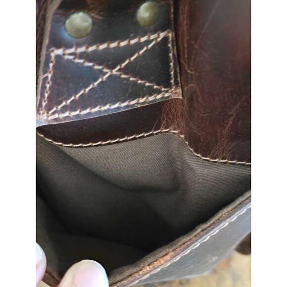 Levinson Leather Goods X-Large Stone Buffalo Leather Briefcase - Picture 4 of 11